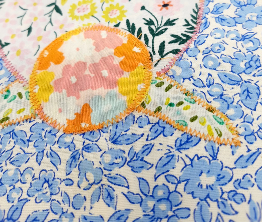 Free pattern: Easter bunny appliqué – Grinlow Studio